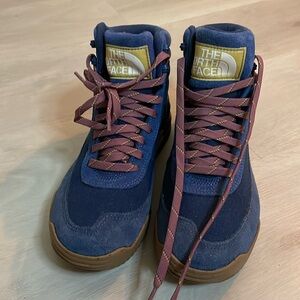 The North Face Back-to-Berkeley Waterproof Hiking Boots Size 8 #481